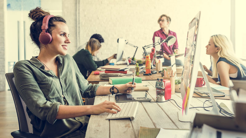 Best Music For Office Environment Best music to listen to at work