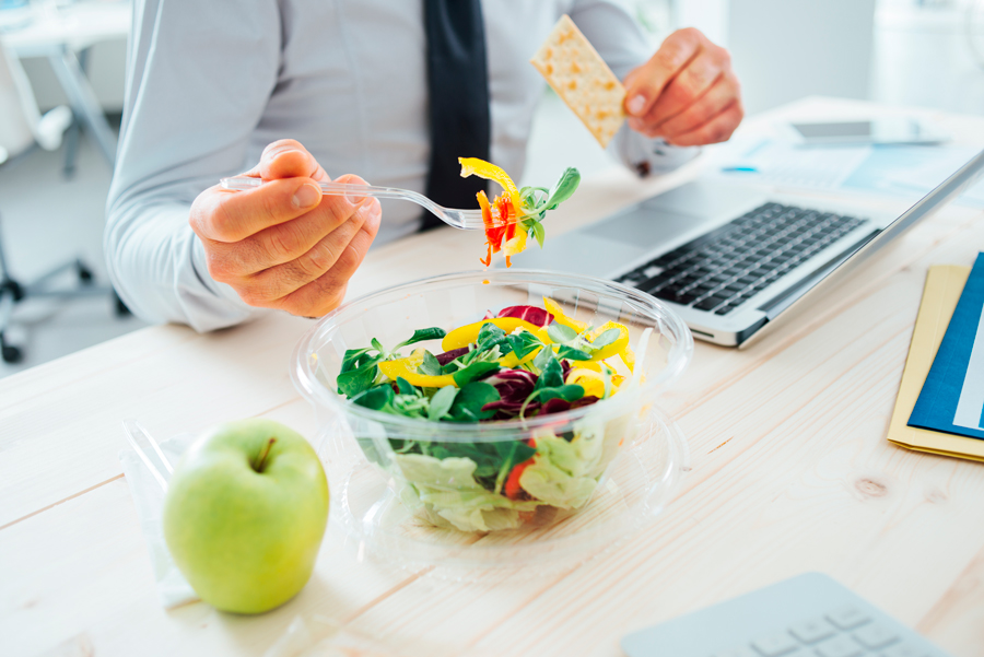 comer-en-el-trabajo