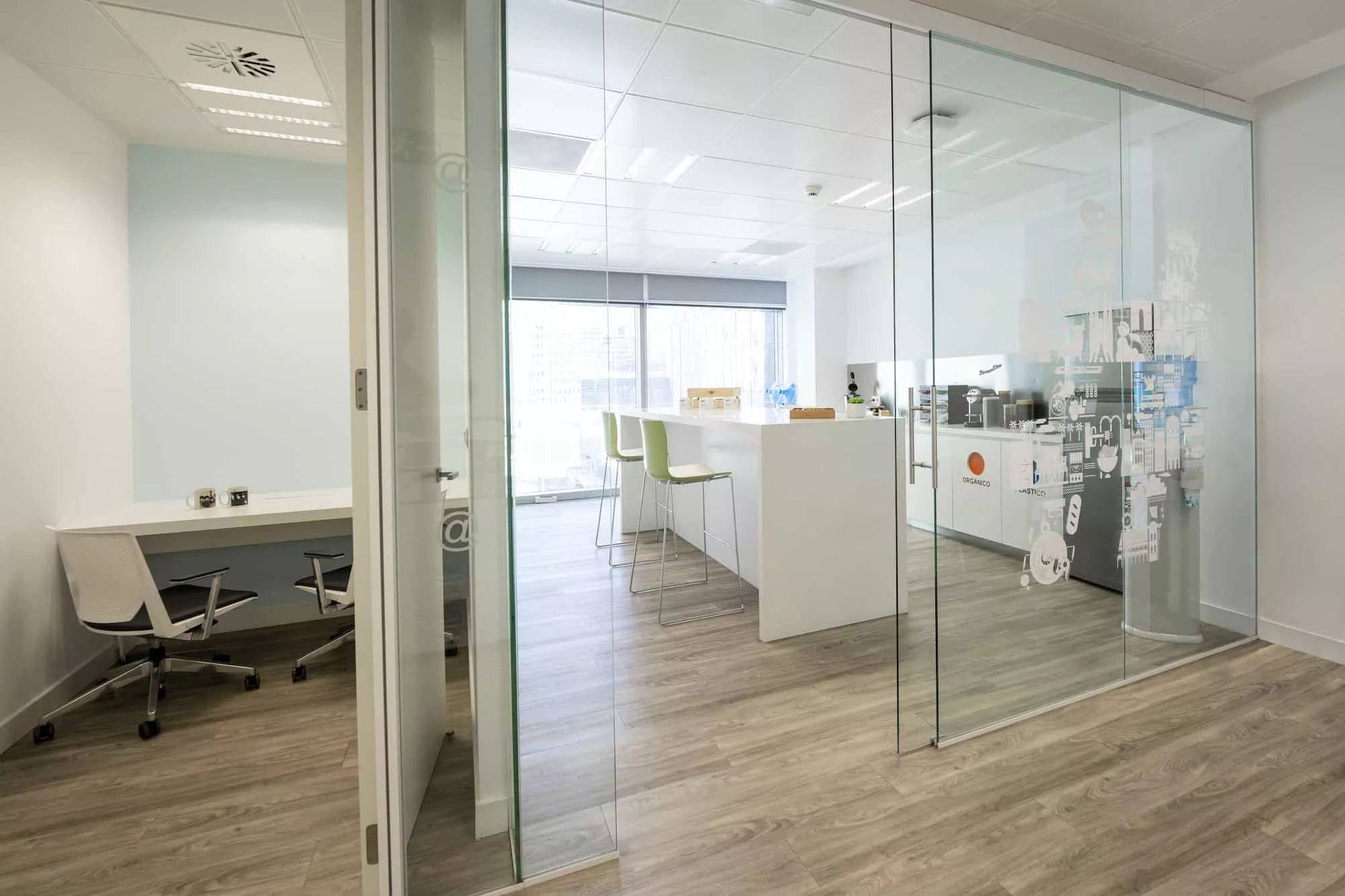 Alquiler de oficinas con cocina