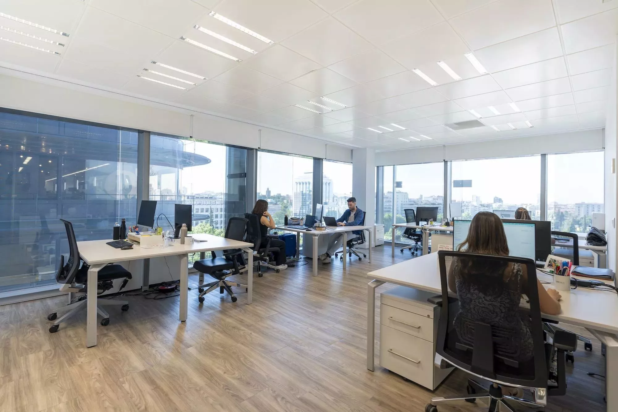 Espacios de oficinas privados de Decskill en Madrid