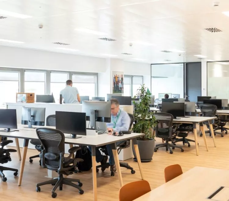 Oficina personalitzada llogada a Barcelona