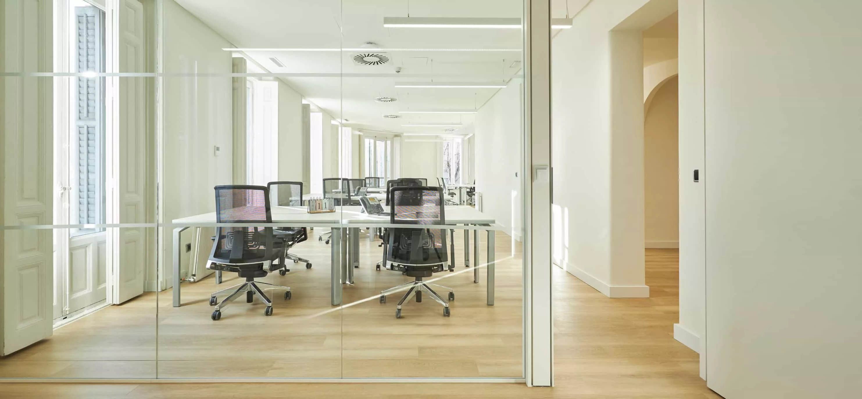 Lloguer d'oficines privades corporatives per a empreses a Madrid