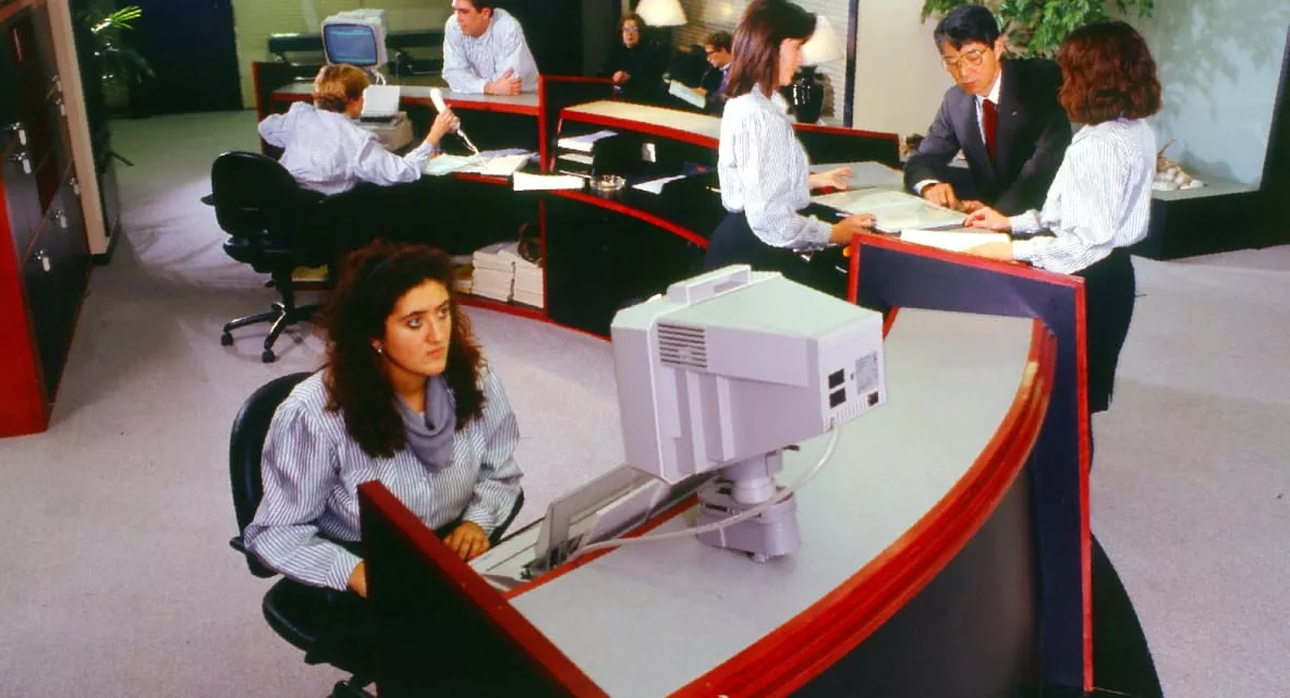 Obertura de les oficines de Barcelona el 1998